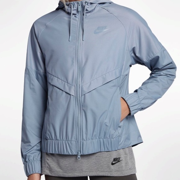 Nike Windbreaker - Picture 2 of 2